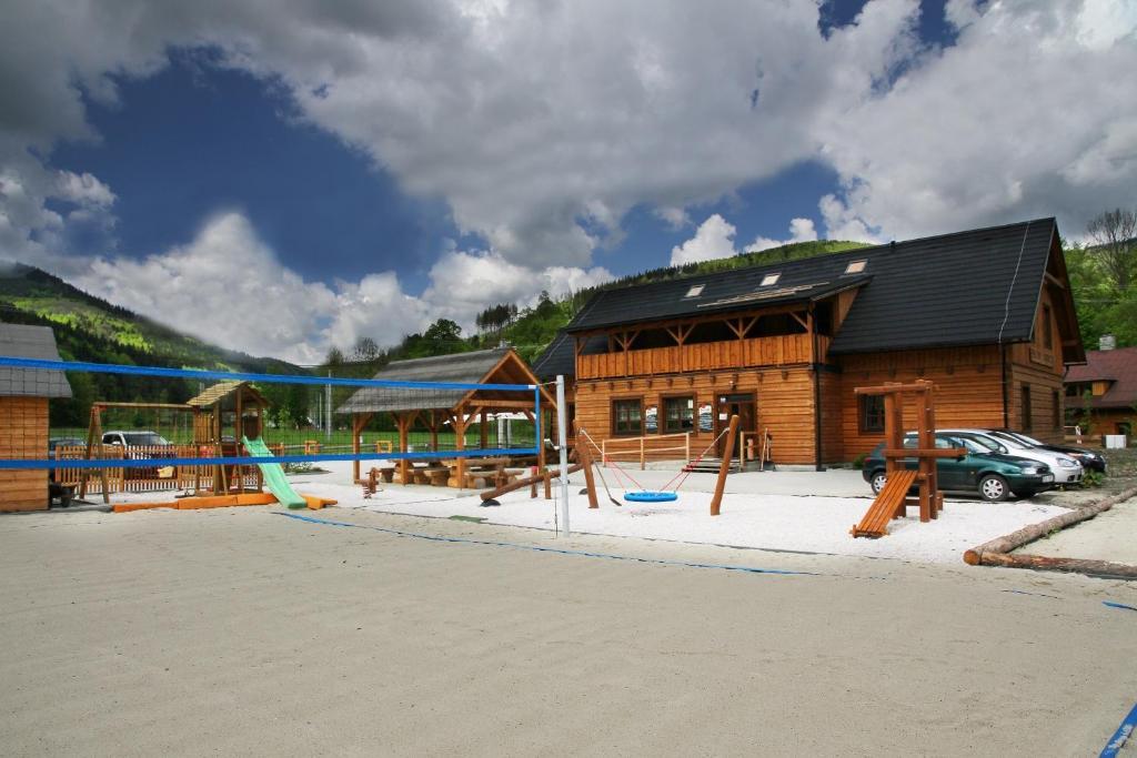 Penzion Rzehaczek Dolni Lomna Exterior foto